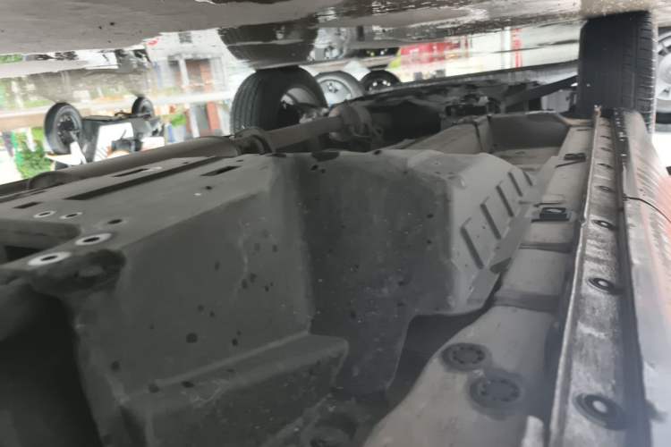 Used Haval H6 2020 1.5 GDIT Automatic Platinum Champion Edition Chassis Rear Left