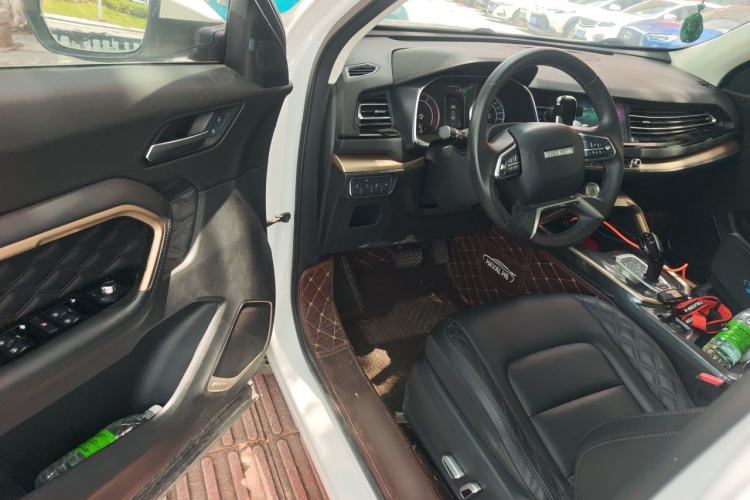 Used Haval H6 2020 1.5 GDIT Automatic Platinum Champion Edition Driver Seat