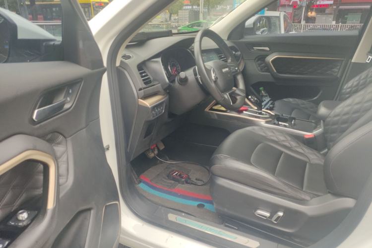 Used Haval H6 2020 1.5 GDIT Automatic Platinum Champion Edition Driver Seat