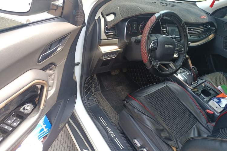 Used Haval H6 2020 1.5 GDIT Automatic Platinum Champion Edition Driver Seat