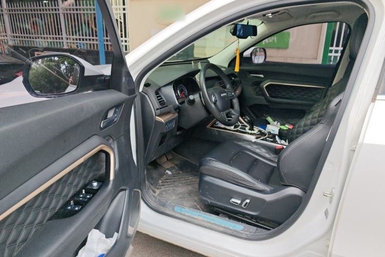 Used Haval H6 2020 1.5 GDIT Automatic Platinum Champion Edition Driver Seat