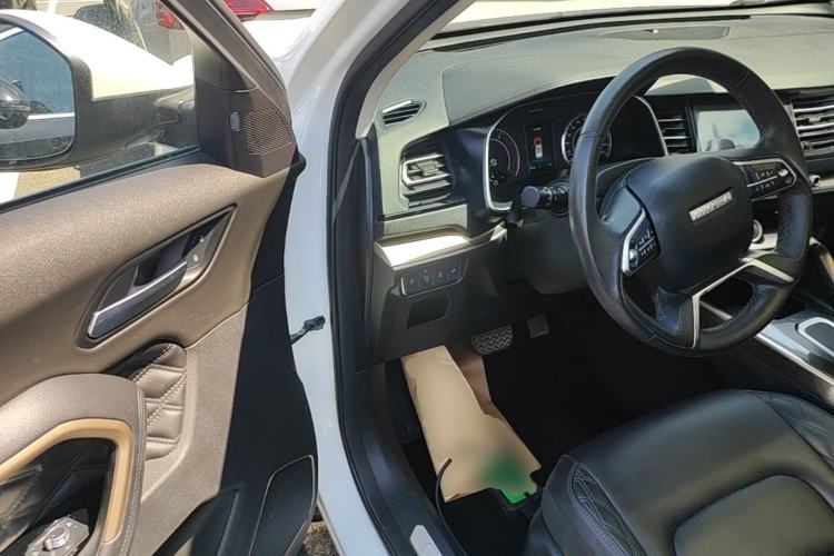 Used Haval H6 2020 1.5 GDIT Automatic Platinum Champion Edition Driver Seat