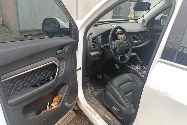 Used Haval H6 2020 1.5 GDIT Automatic Platinum Champion Edition Driver Seat