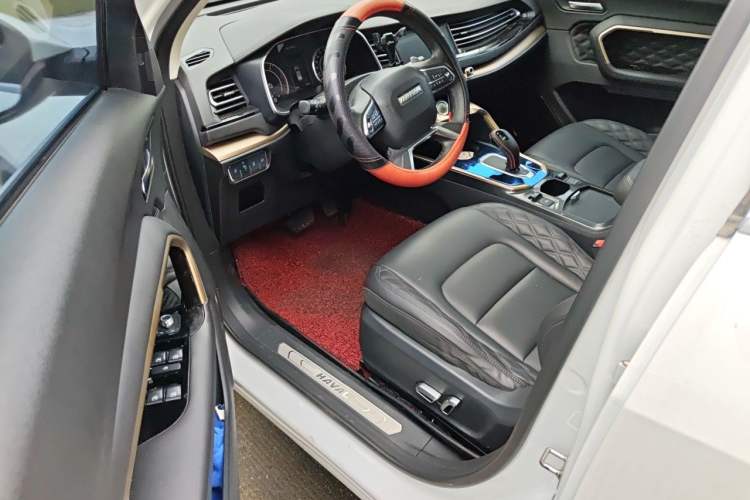 Used Haval H6 2020 1.5 GDIT Automatic Platinum Champion Edition Driver Seat