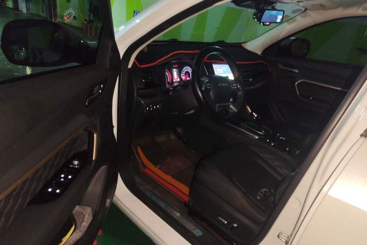 Used Haval H6 2020 1.5 GDIT Automatic Platinum Champion Edition Driver Seat
