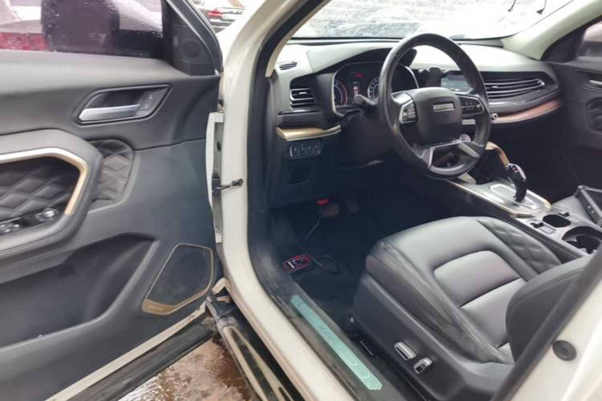 Used Haval H6 2020 1.5 GDIT Automatic Platinum Champion Edition Driver Seat