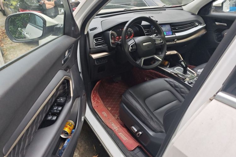Used Haval H6 2020 1.5 GDIT Automatic Platinum Luxury Edition Driver Seat