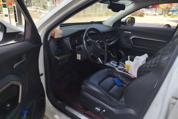 Used Haval H6 2020 1.5 GDIT Automatic Platinum Champion Edition Driver Seat