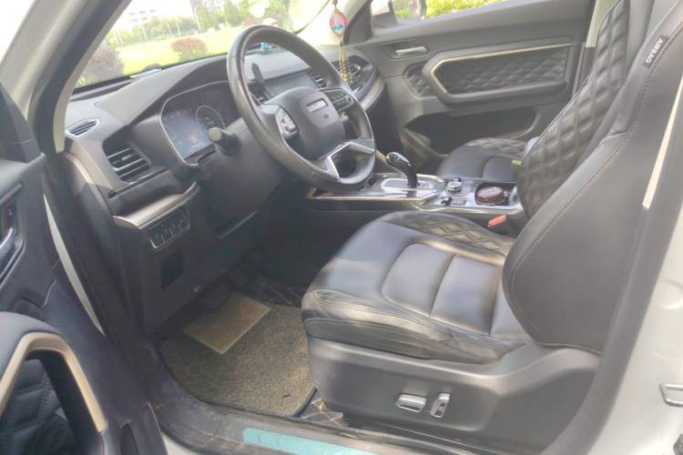 Used Haval H6 2020 1.5 GDIT Automatic Platinum Luxury Edition Driver Seat