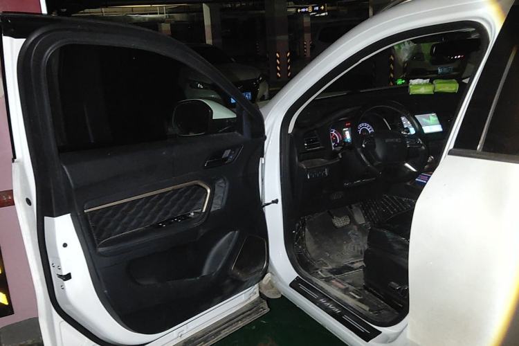 Used Haval H6 2020 1.5 GDIT Automatic Platinum Champion Edition Driver Seat