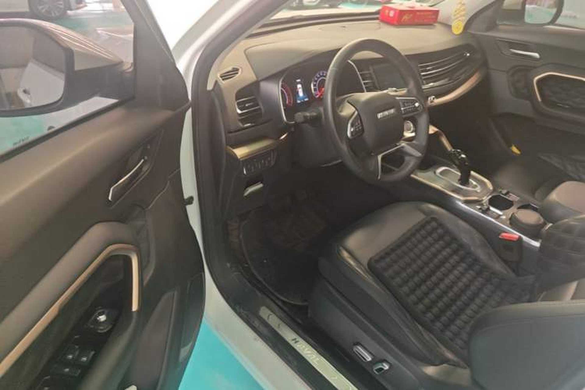 Used Haval H6 2020 1.5 GDIT Automatic Platinum Champion Edition Driver Seat