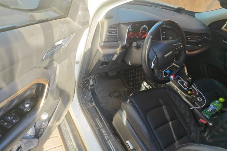 Used Haval H6 2020 1.5 GDIT Automatic Platinum Luxury Edition Driver Seat