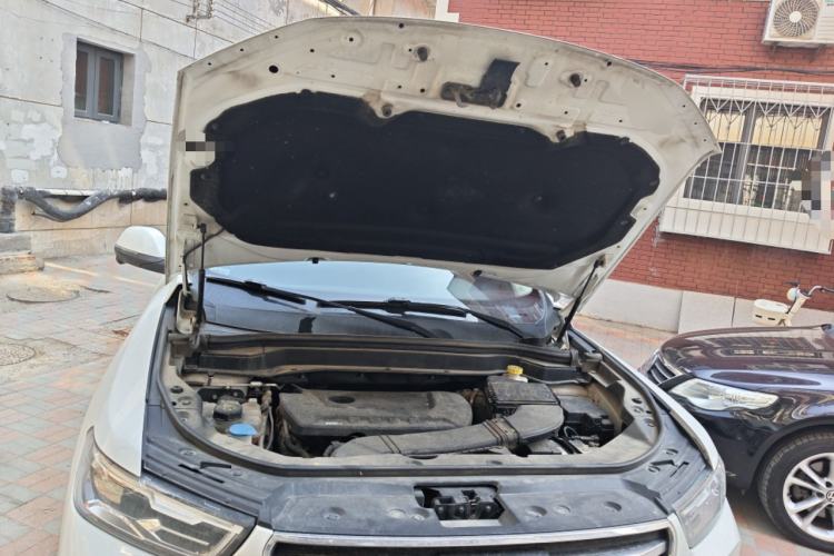 Used Haval H6 2020 2.0 GDIT Automatic Platinum Champion Edition Engine Bay
