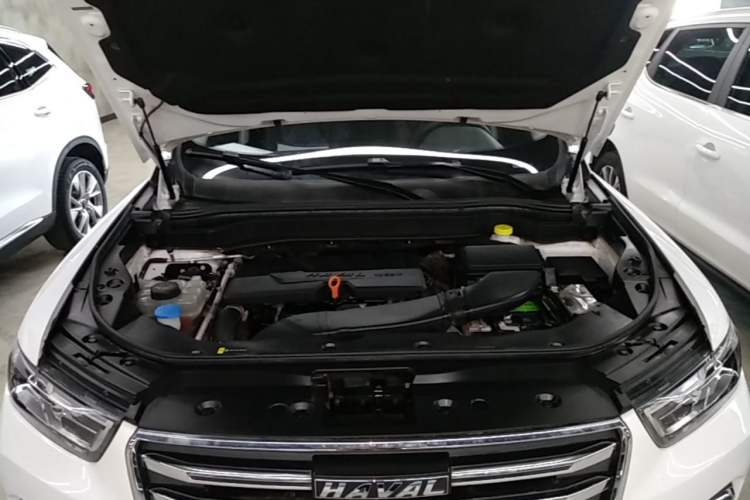 Used Haval H6 2020 1.5 GDIT Automatic Platinum Urban Edition Engine Bay