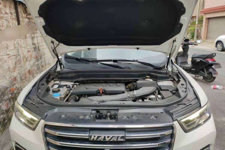 Used Haval H6 2020 1.5 GDIT Automatic Platinum Champion Edition Engine Bay