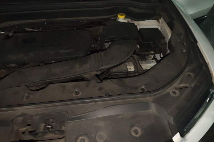 Used Haval H6 2020 2.0 GDIT Automatic GT Champion Edition Engine Bay Left