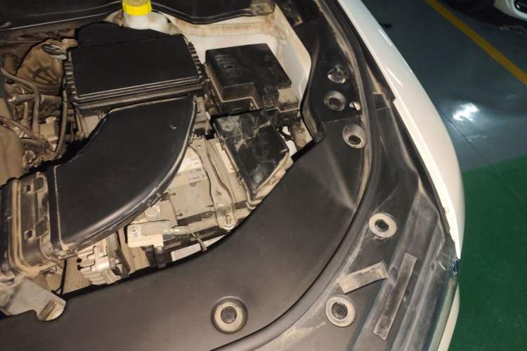 Used Haval H6 2020 1.5 GDIT Automatic Platinum Champion Edition Engine Bay Left