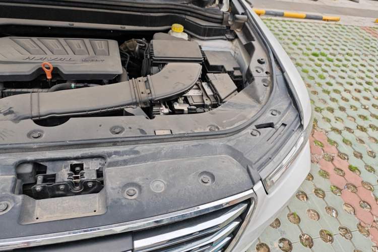 Used Haval H6 2020 1.5 GDIT Automatic Platinum Urban Edition Engine Bay Left