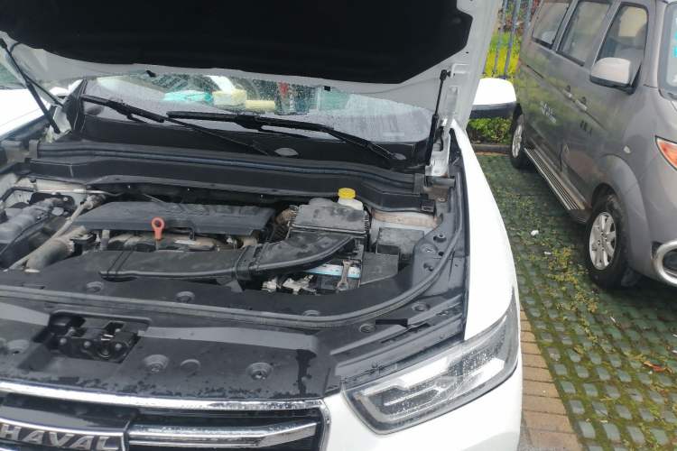 Used Haval H6 2020 1.5 GDIT Automatic Platinum Champion Edition Engine Bay Left