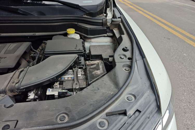 Used Haval H6 2020 1.5 GDIT Automatic Platinum Champion Edition Engine Bay Left