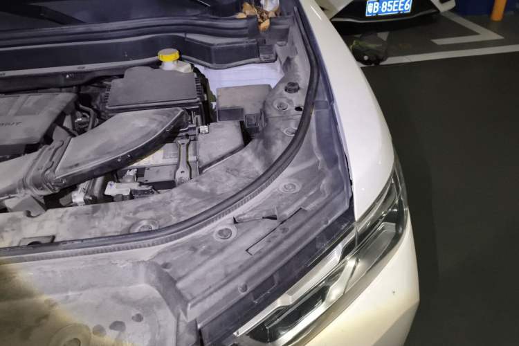 Used Haval H6 2020 1.5 GDIT Automatic Platinum Urban Edition Engine Bay Left