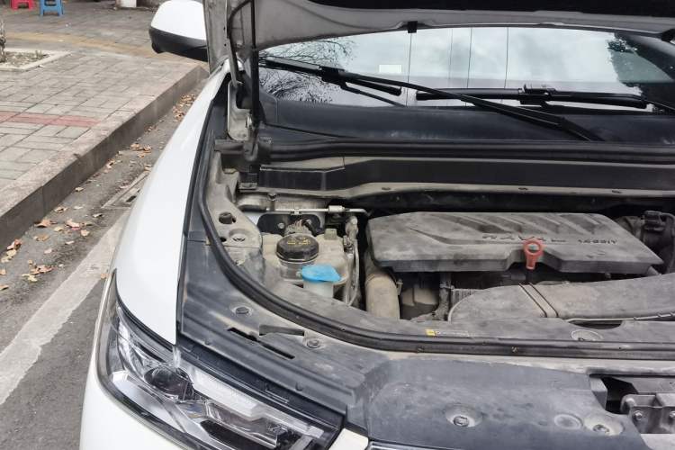 Used Haval H6 2020 1.5 GDIT Automatic Platinum Luxury Edition Engine Bay Right