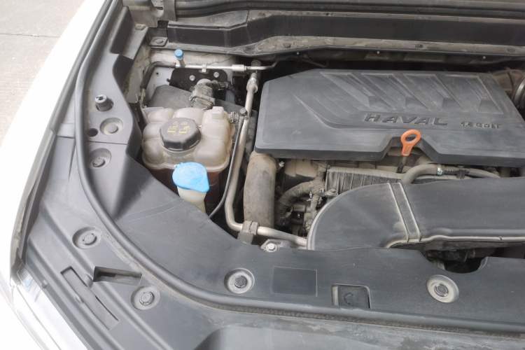 Used Haval H6 2020 1.5 GDIT Automatic Platinum Champion Edition Engine Bay Right