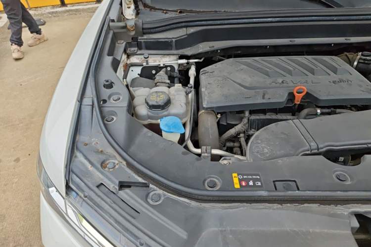 Used Haval H6 2020 1.5 GDIT Automatic Platinum Champion Edition Engine Bay Right