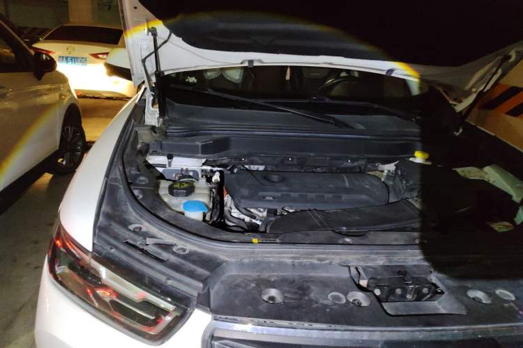 Used Haval H6 2020 2.0 GDIT Automatic Platinum Champion Edition Engine Bay Right