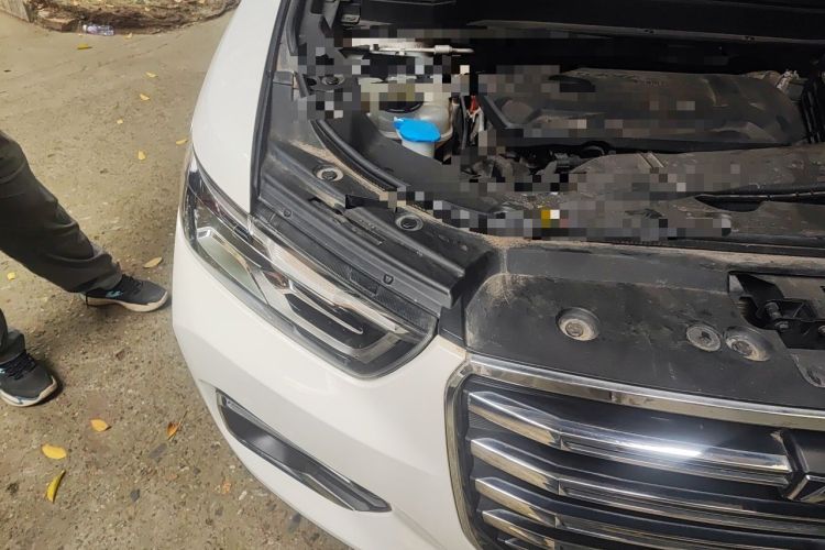 Used Haval H6 2020 2.0 GDIT Automatic Platinum Champion Edition Engine Bay Right