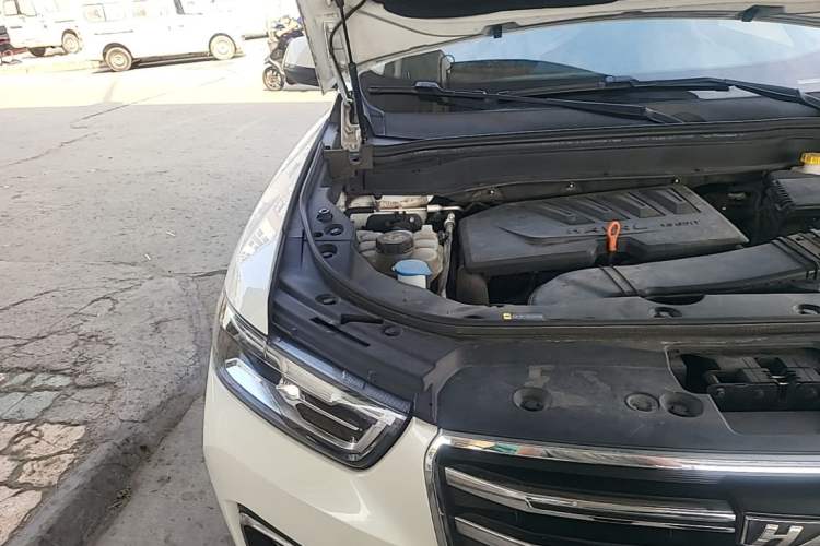 Used Haval H6 2020 1.5 GDIT Automatic Platinum Champion Edition Engine Bay Right