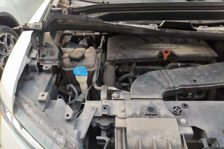 Used Haval H6 2020 1.5 GDIT Automatic Platinum Champion Edition Engine Bay Right
