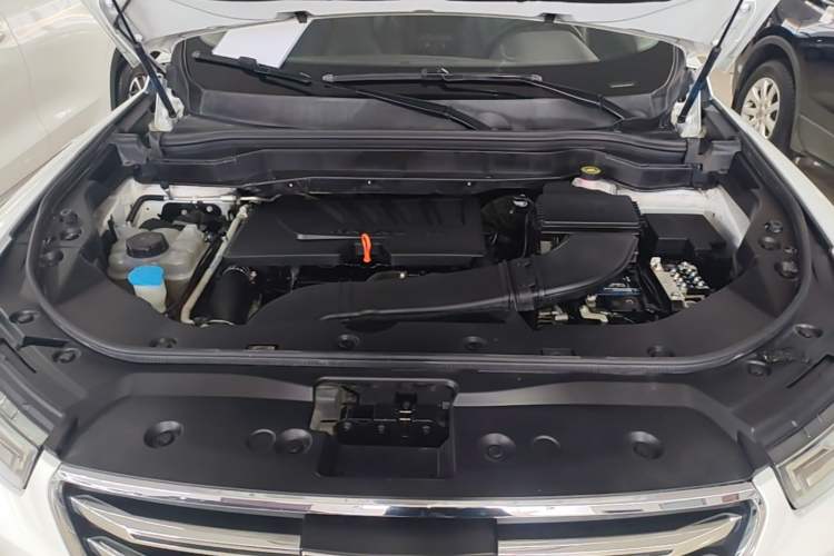 Used Haval H6 2020 1.5 GDIT Automatic Platinum Champion Edition Engine Bay