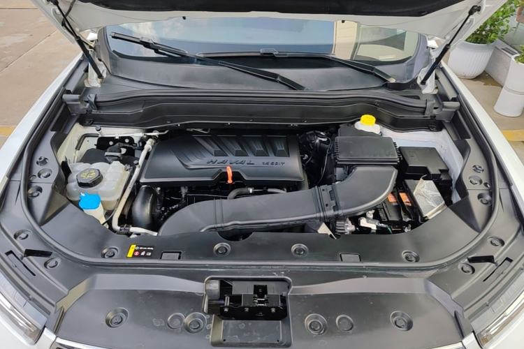 Used Haval H6 2020 1.5 GDIT Automatic Platinum Urban Edition Engine Bay