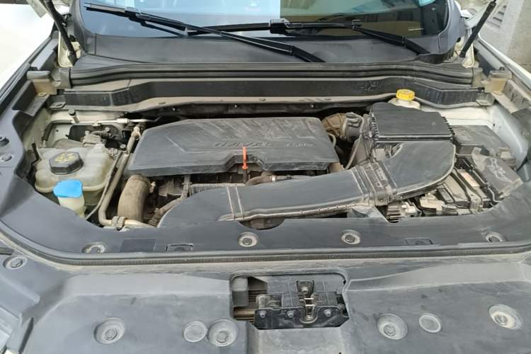 Used Haval H6 2020 1.5 GDIT Automatic Platinum Champion Edition Engine Bay
