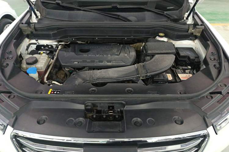 Used Haval H6 2020 2.0 GDIT Automatic Platinum Champion Edition Engine Bay