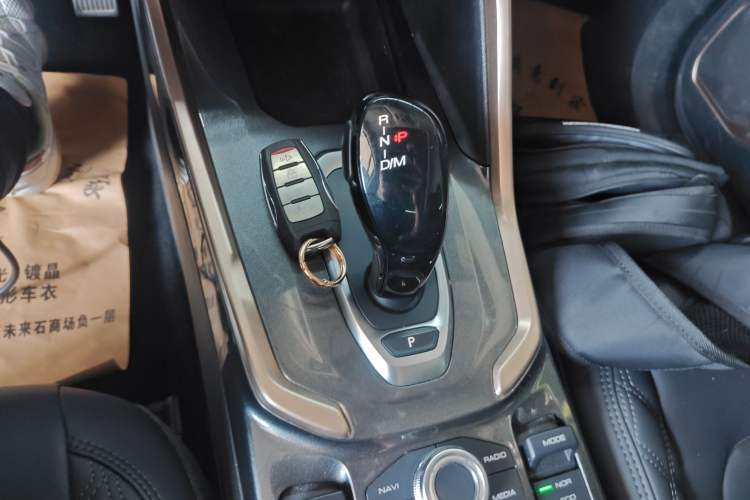 Used Haval H6 2020 1.5 GDIT Automatic Platinum Luxury Edition Gear Lever