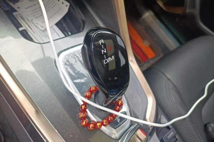 Used Haval H6 2020 1.5 GDIT Automatic Platinum Luxury Edition Gear Lever