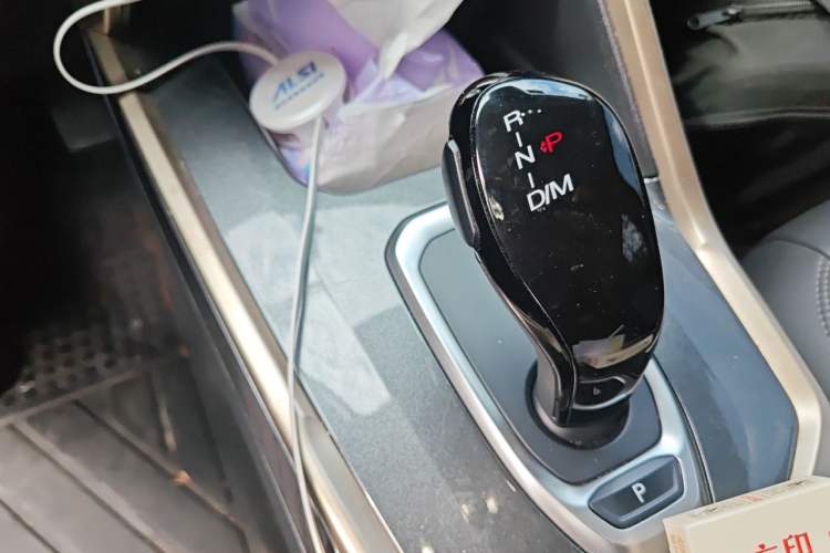 Used Haval H6 2020 1.5 GDIT Automatic Platinum Champion Edition Gear Lever