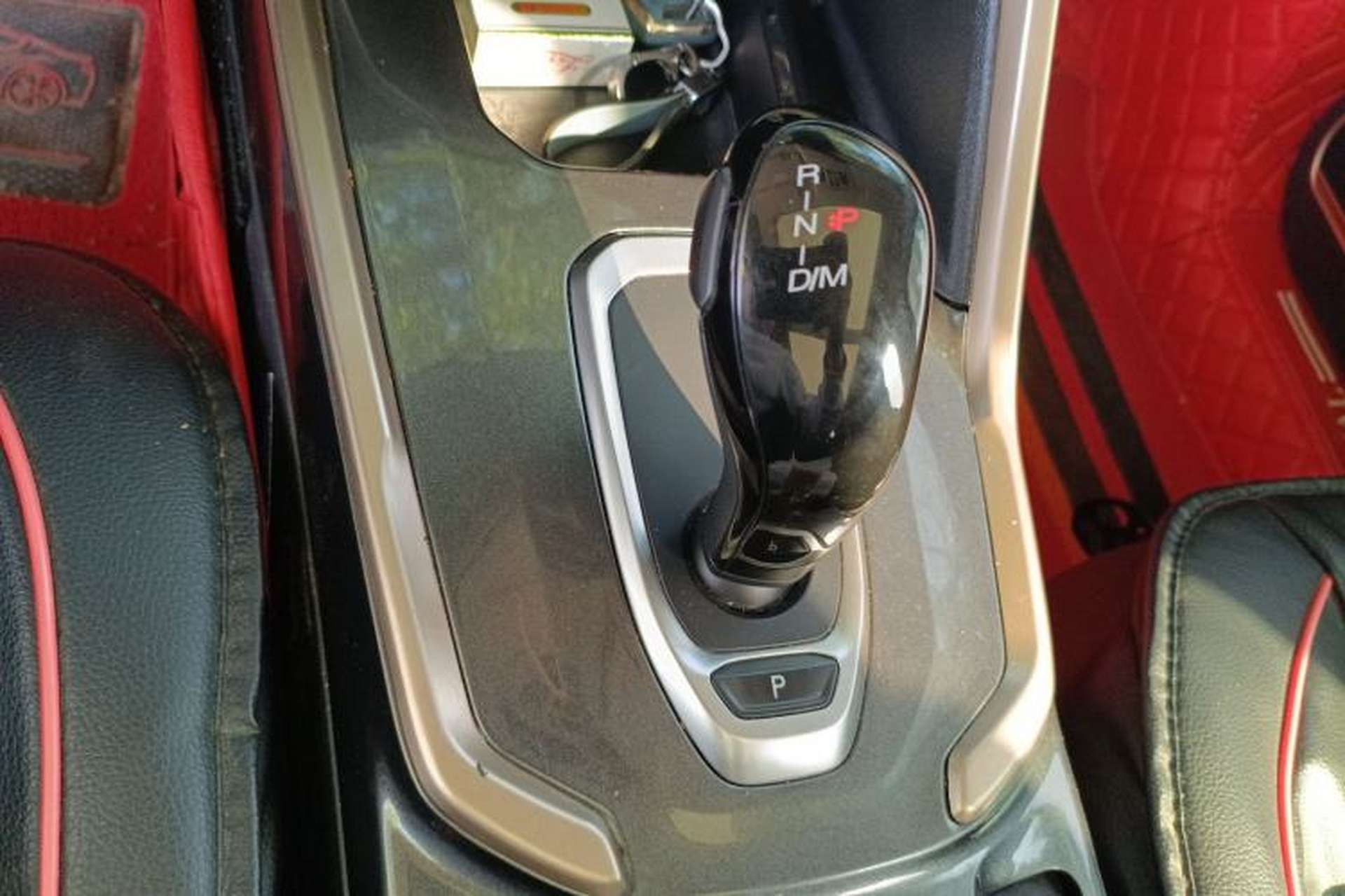 Used Haval H6 2020 1.5 GDIT Automatic Platinum Champion Edition Gear Lever