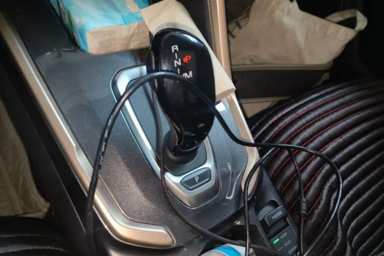 Used Haval H6 2020 1.5 GDIT Automatic Platinum Champion Edition Gear Lever