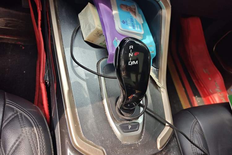 Used Haval H6 2020 1.5 GDIT Automatic Platinum Champion Edition Gear Lever