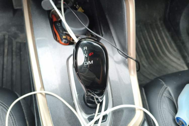 Used Haval H6 2020 2.0 GDIT Automatic Platinum Luxury Edition Gear Lever