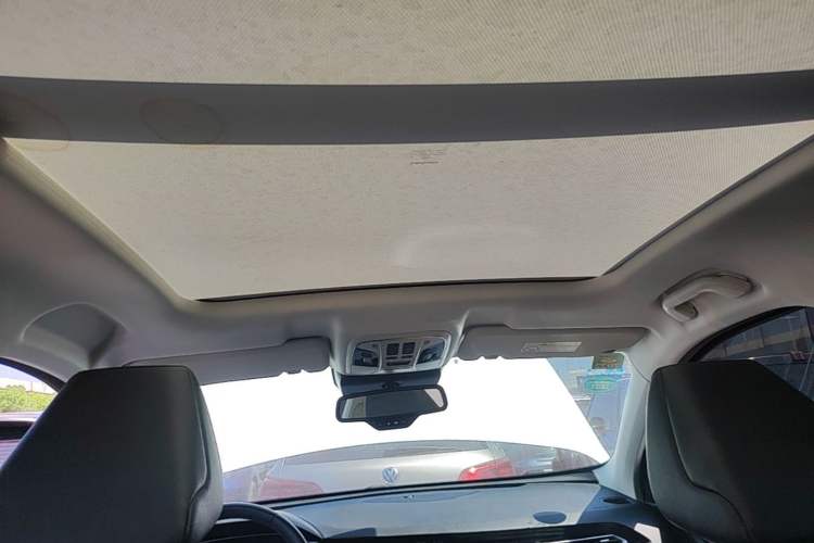 Used Haval H6 2020 1.5 GDIT Automatic Platinum Champion Edition Headliner
