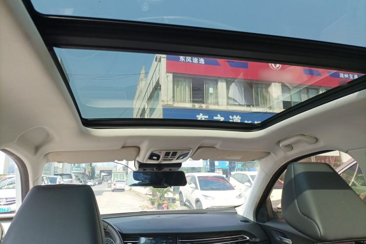 Used Haval H6 2020 1.5 GDIT Automatic Platinum Champion Edition Headliner