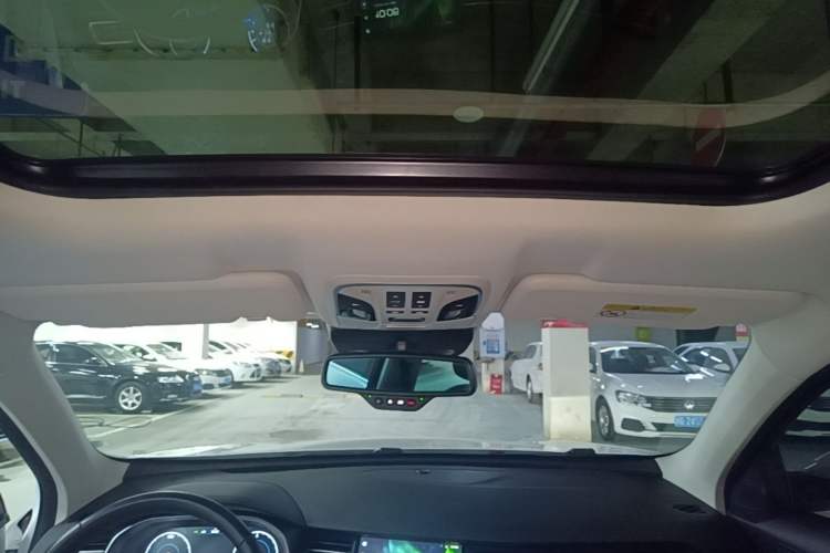 Used Haval H6 2020 1.5 GDIT Automatic Platinum Luxury Edition Headliner