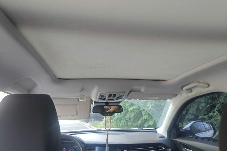 Used Haval H6 2020 1.5 GDIT Automatic Platinum Luxury Edition Headliner