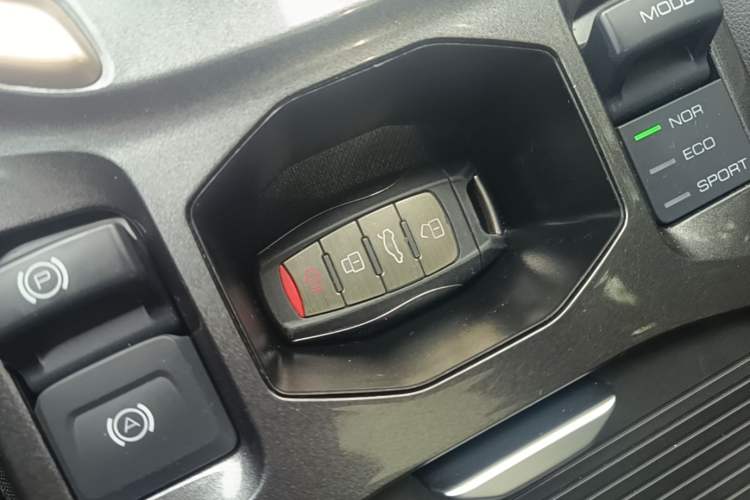 Used Haval H6 2020 1.5 GDIT Automatic Platinum Champion Edition Interior 1