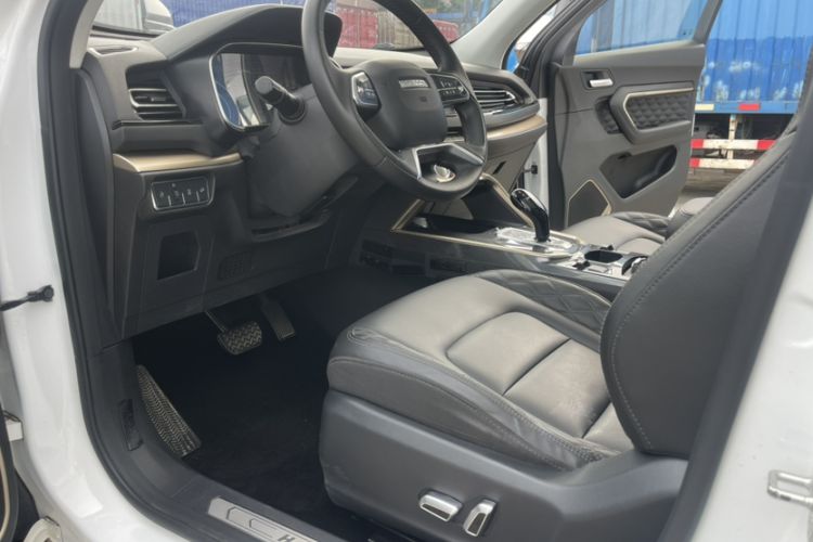 Used Haval H6 2020 1.5 GDIT Automatic Platinum Champion Edition Interior 2