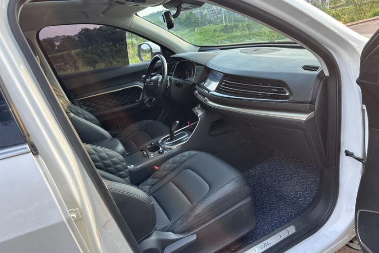 Used Haval H6 2020 1.5 GDIT Automatic Platinum Champion Edition Interior 3